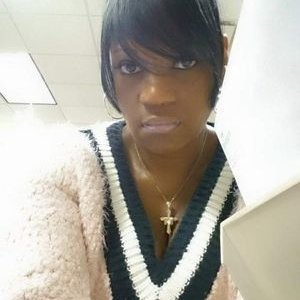 Profile Picture of Ms Wanda (@MissWanda101) on Twitter