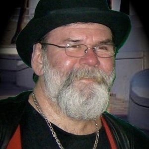 Profile Picture of Mark Knick (@131940627) on Myspace