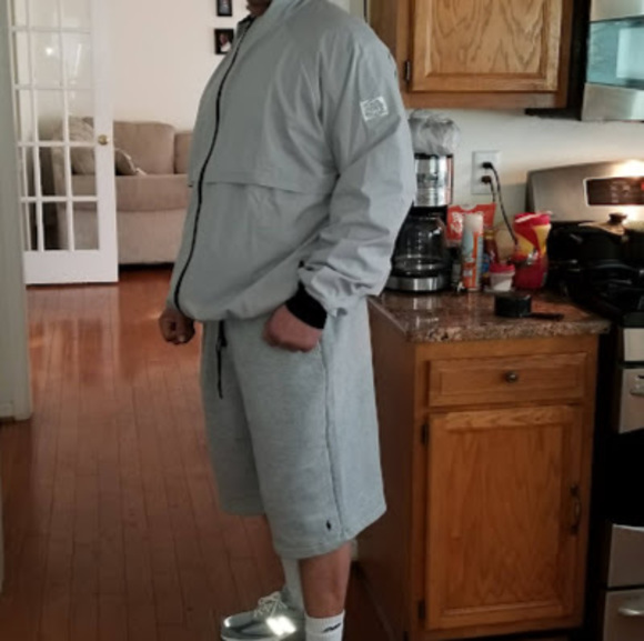 Profile Picture of Brian Farmer (@411balboa) on Poshmark