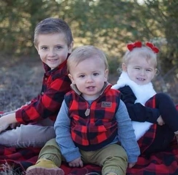 Kim Denfeld - Poshmark Profile Picture of Kim Denfeld (@kaddys67) on Poshmark