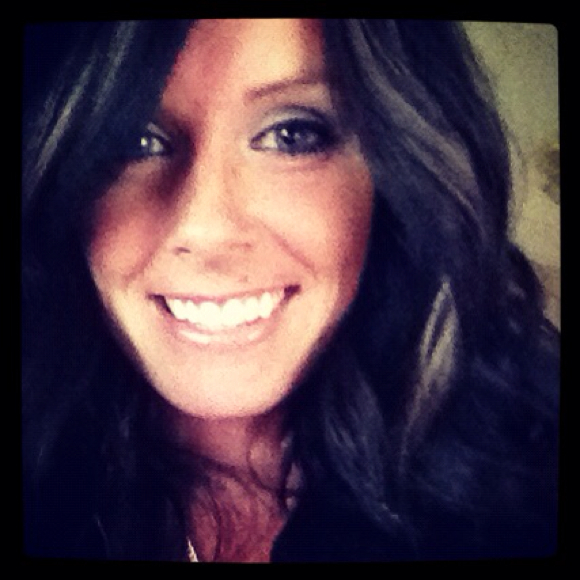 Amy Boguth - Poshmark Profile Picture of Amy Boguth (@amynicole7581) on Poshmark