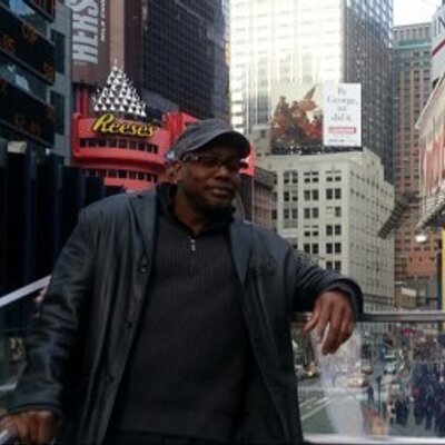 Profile Picture of Dan Barfoot (@Thimbled18) on Twitter