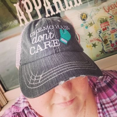 Profile Picture of Lisa (@Chasin_Serenity) on Twitter