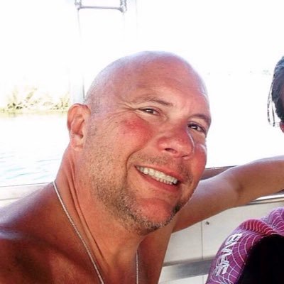 Profile Picture of DROSTE@61 (@MarkHoffhouse) on Twitter