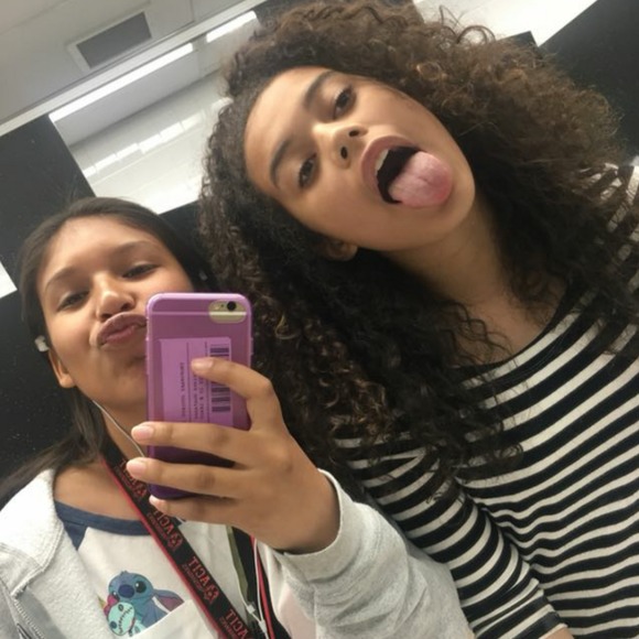 Profile Picture of Ivone Parada-gomez (@ivonep) on Poshmark