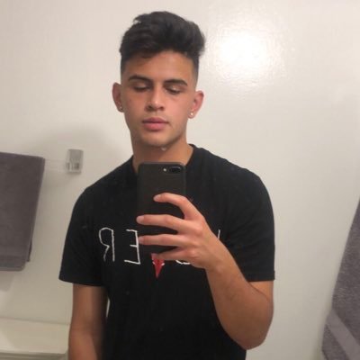 Profile Picture of Nick Arango (@Uscmendoza6) on Twitter