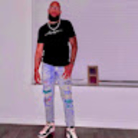 Profile Picture of Brandon Thornton (@bthornton1979) on Poshmark