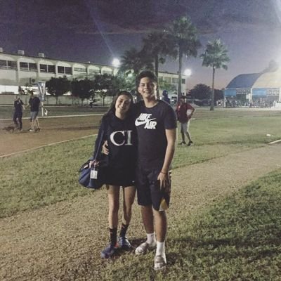 Profile Picture of ERIK COTA 💸😬🔝 (@ErikCotaRo) on Twitter