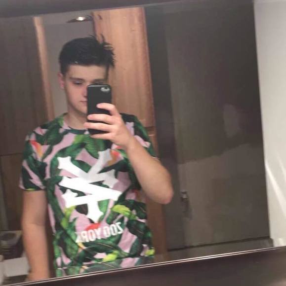 Profile Picture of Nicolas Catellier (@ncatellier) on Poshmark