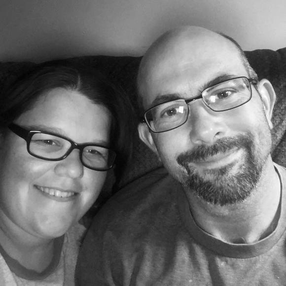 Profile Picture of Davidandamy Knotts (@amyknotts) on Poshmark