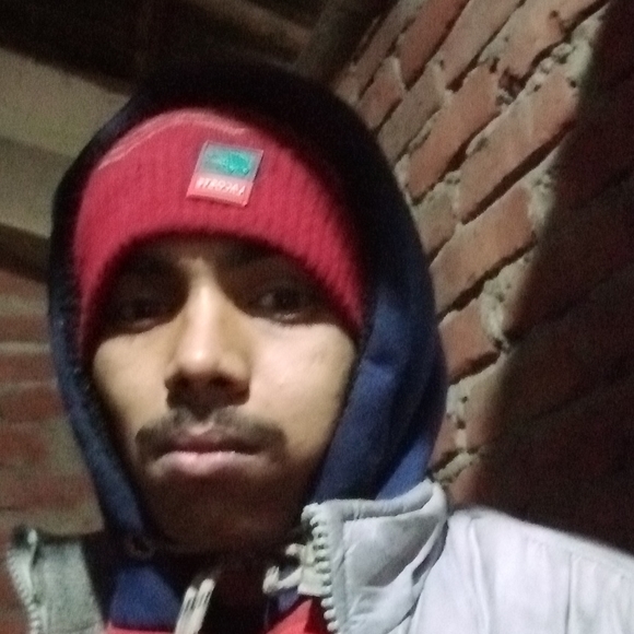 Profile Picture of Pankaj Pankaj (@pankajpankaj601) on Poshmark