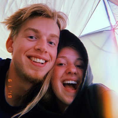 Profile Picture of Brooke Lambert (@broookelambert) on Twitter