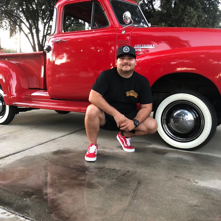 Profile Picture of Alex (@alejandrocastano02) on Tiktok