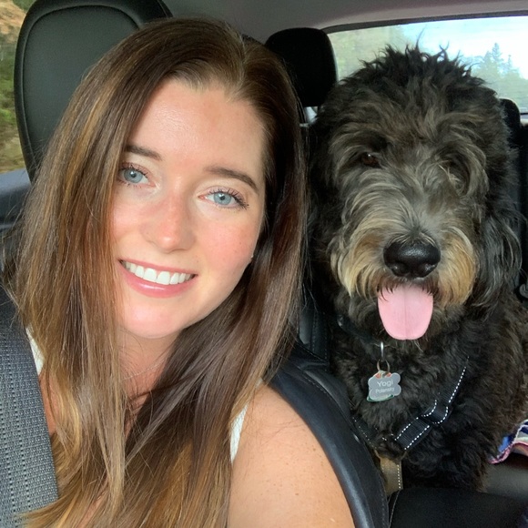 Profile Picture of Amanda Polansky (@amandapolansky) on Poshmark