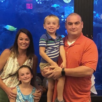 Profile Picture of Mark Lowry (@mlowry1142) on Twitter