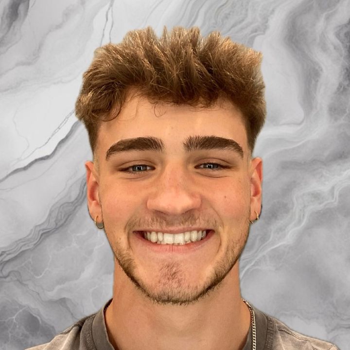 Profile Picture of Evan (@evanbodycomb) on Tiktok