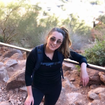 Profile Picture of Alex Claire (@snow_white05) on Twitter