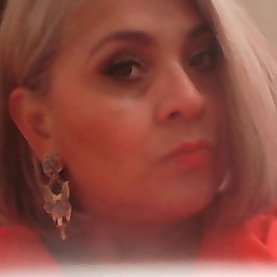 Profile Picture of Silvia Carvajal (@EbySilvia) on Twitter