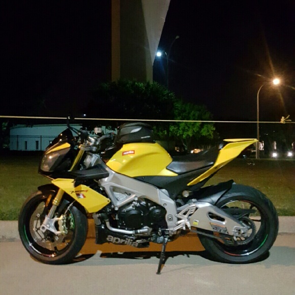 Profile Picture of Greg Napoleone (@gnapoleone) on Poshmark