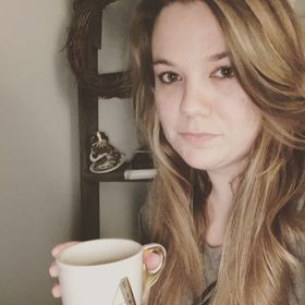 Profile Picture of Allyssa (@allyssaidell) on Pinterest