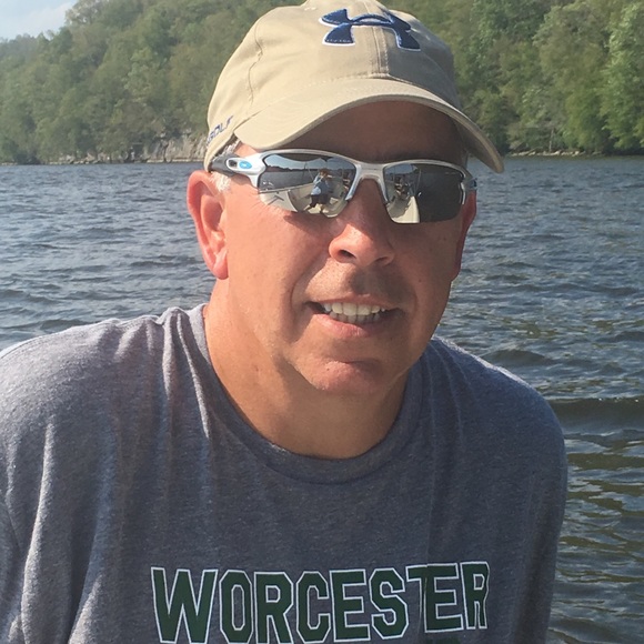 Profile Picture of Timothy Ippolito (@ippo10) on Poshmark