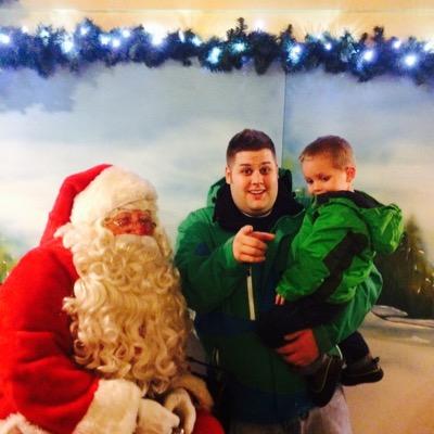 Profile Picture of Andrew Passow (@apass715) on Twitter