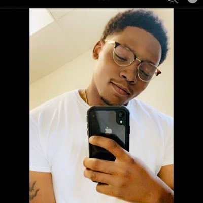 Profile Picture of D®️ (@DMcqueen_) on Twitter