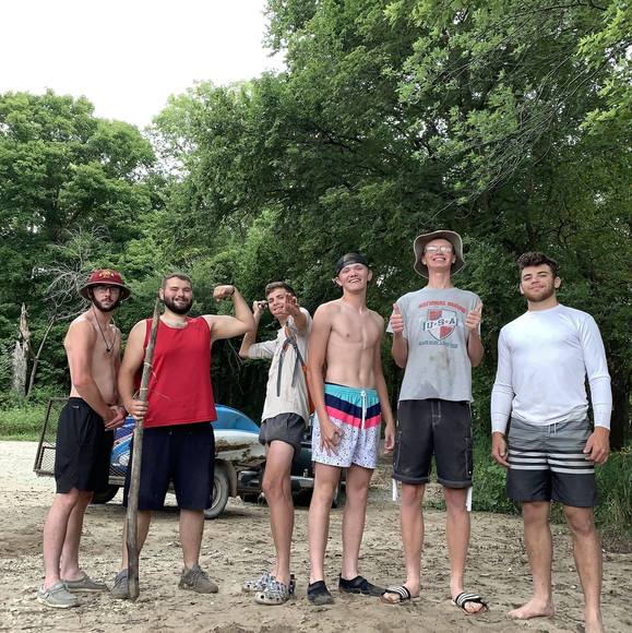 Profile Picture of Ryan Baudler (@rbaudler2017) on Poshmark