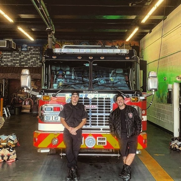 Profile Picture of Gabriel Delorme (@gab0709) on Poshmark