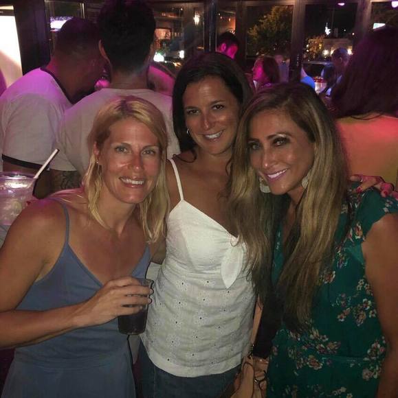 Profile Picture of Beth Coltin (@mbcoltin) on Poshmark