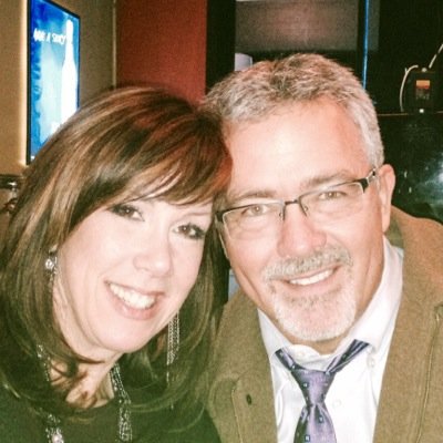 Profile Picture of Lisa Busby Akers (@lisaBusbyAkers) on Twitter