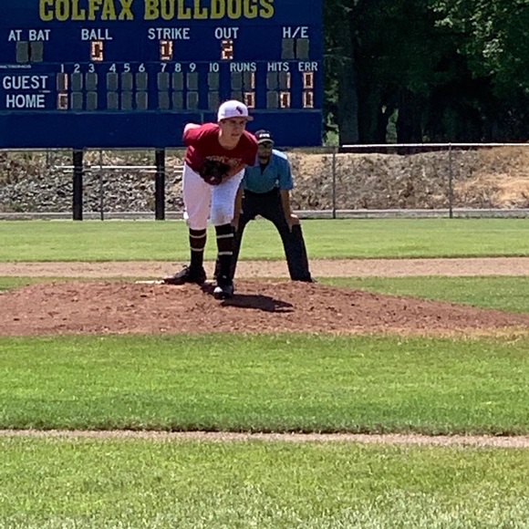 Profile Picture of Nate Schramm (@nateschramm) on Poshmark