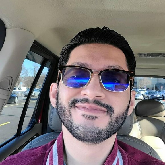 Profile Picture of J steven He (@stevenhe) on Poshmark