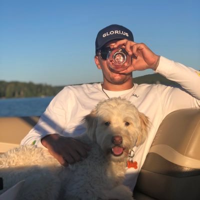 Profile Picture of Nicolas Poulin (@Nicpoulin9) on Twitter