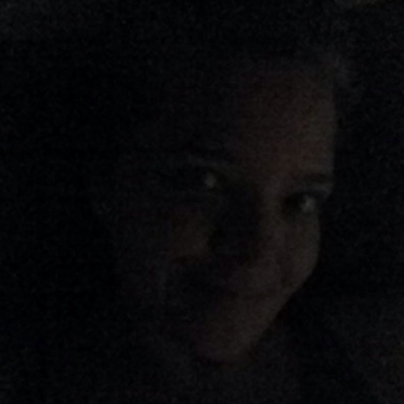 Profile Picture of Tara Link (@tarababy333) on Poshmark