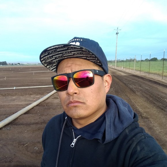 Profile Picture of Pedro Escobar (@pedroescobar247) on Poshmark