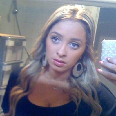 Profile Picture of Mandy Stevens (@mandystevens89) on Twitter