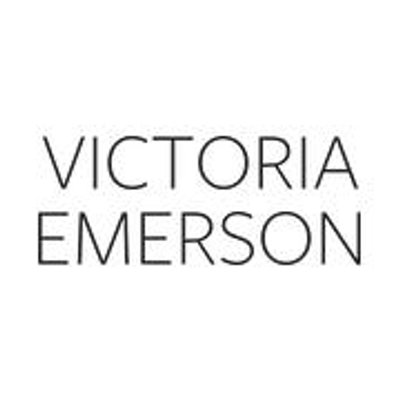 Profile Picture of Victoria Emerson (@VicEmersonStyle) on Twitter