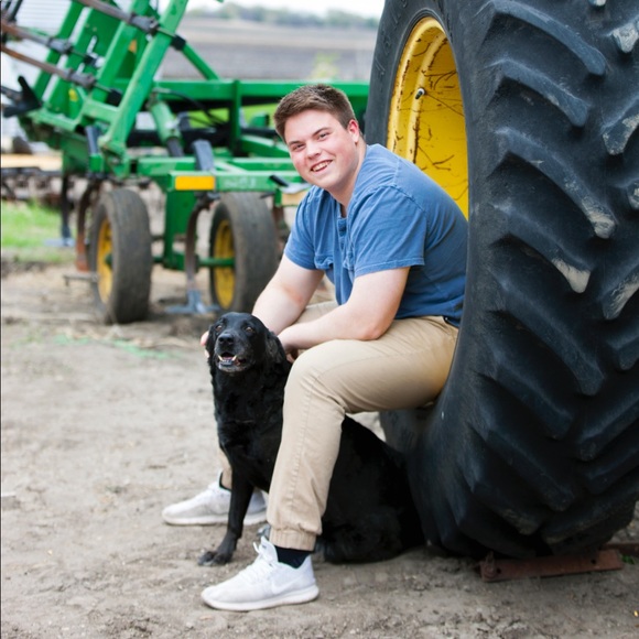 Profile Picture of Jackson Hillesheim (@jackhill4224) on Poshmark