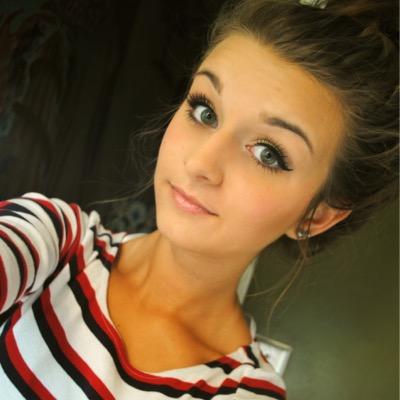 Profile Picture of Ashly Roberts (@ashly_roberts_) on Twitter