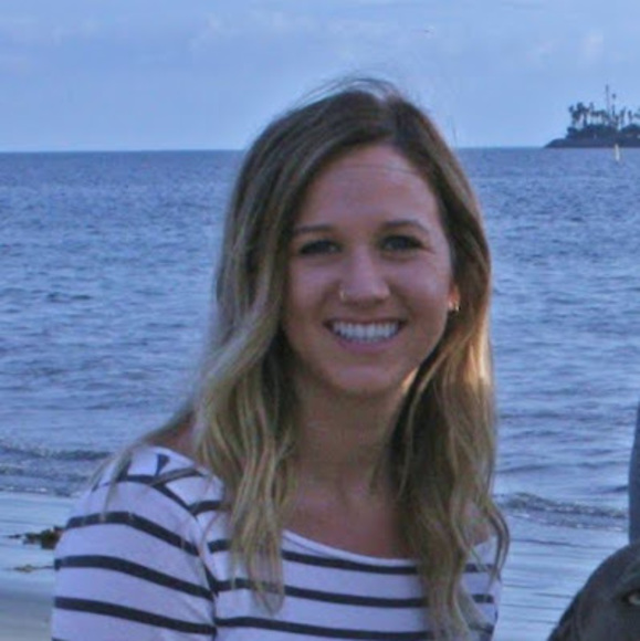 Profile Picture of Allison Witbeck (@allisonlhinkley) on Poshmark