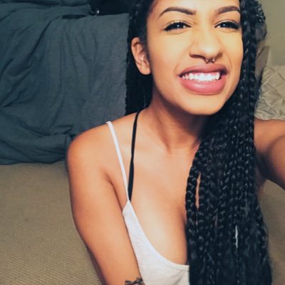 Profile Picture of Kelly Corin Weldon (@stellar_kel) on Twitter