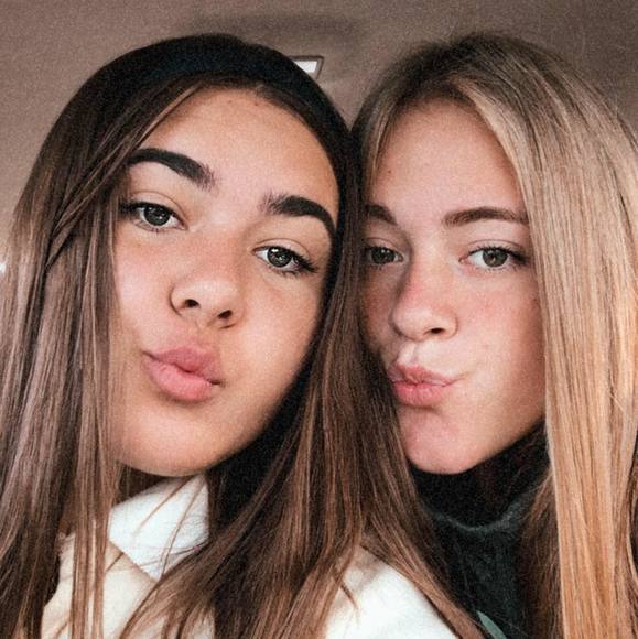 Profile Picture of Brooklyn Ashbaker (@bebe15879) on Poshmark
