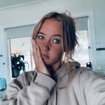 Profile Picture of Lara Bingham (@lara.bingham.2025) on Facebook