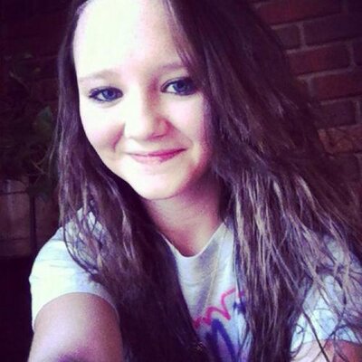 Profile Picture of Autumn Bates (@AutumnBates15) on Twitter