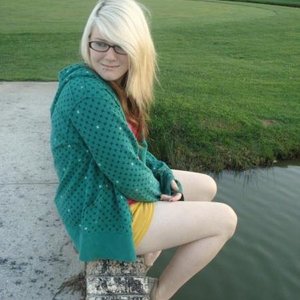 Profile Picture of Jillian Brower (@sanddollar4) on Myspace
