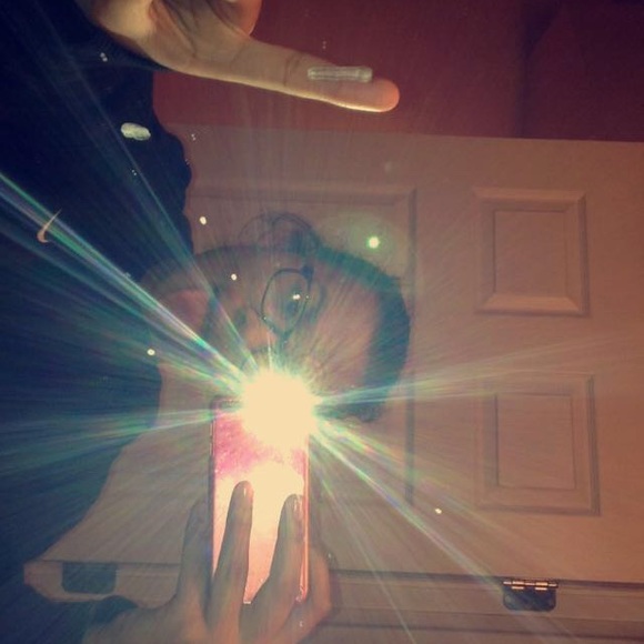 Profile Picture of Tatum Davis (@tatum39) on Poshmark