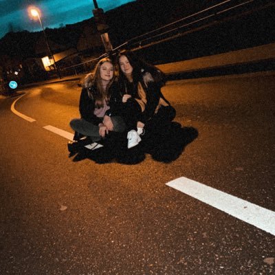 Profile Picture of Stacie (@stacie_kim) on Twitter