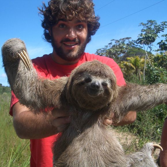 Profile Picture of David Mancherje (@wolfblitzer) on Poshmark