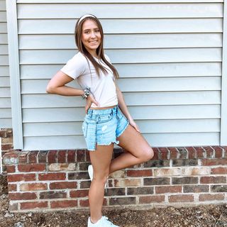 Laci Sutton - Facebook Profile Picture of Laci Sutton (@laci.sutton) on Facebook